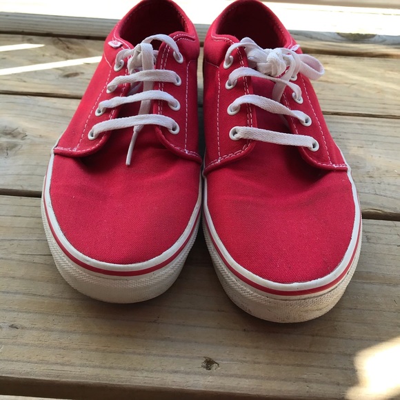 Vans - Picture 3 of 5